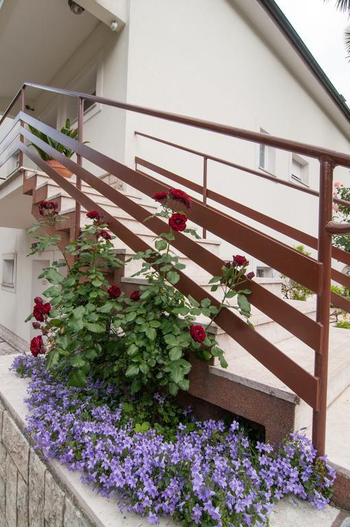 Apartment Meri Ičići Exterior foto
